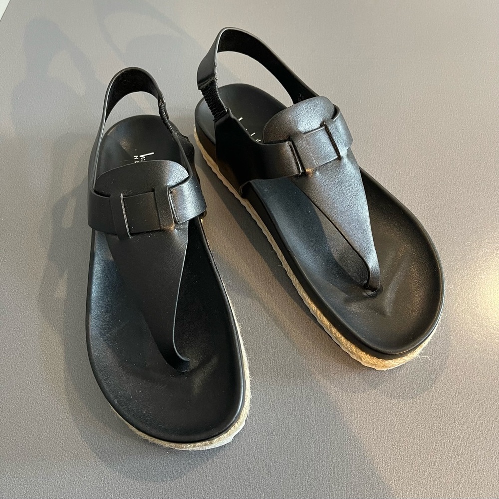 Nicole Miller Black Thong Sandals